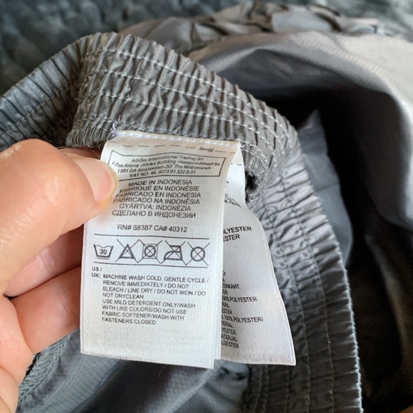 Adidas x Stella McCartney Warm Up Pants in Sliver. Size 12. - Picture 7 of 7
